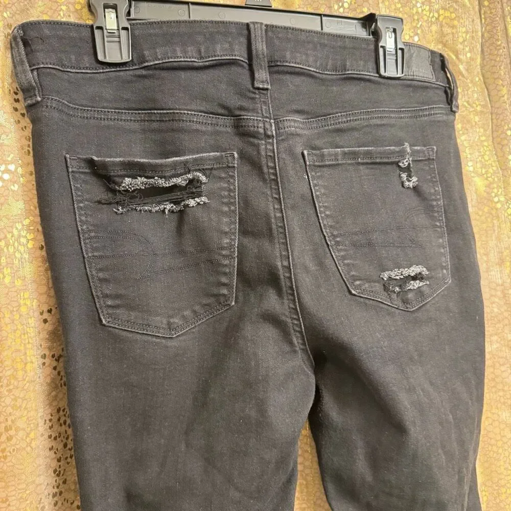 American Eagle Black Ripped Destroyed Skinny Stretchy Jeans Size 12